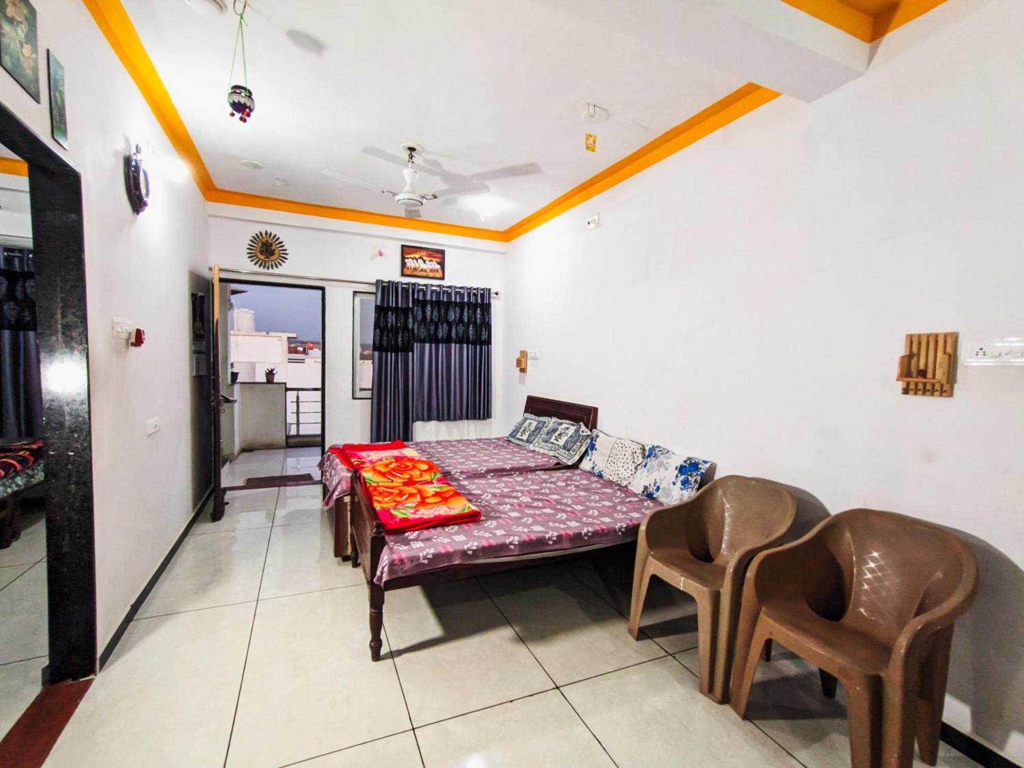 Bhavya Homestay Garudeshwar Extérieur photo