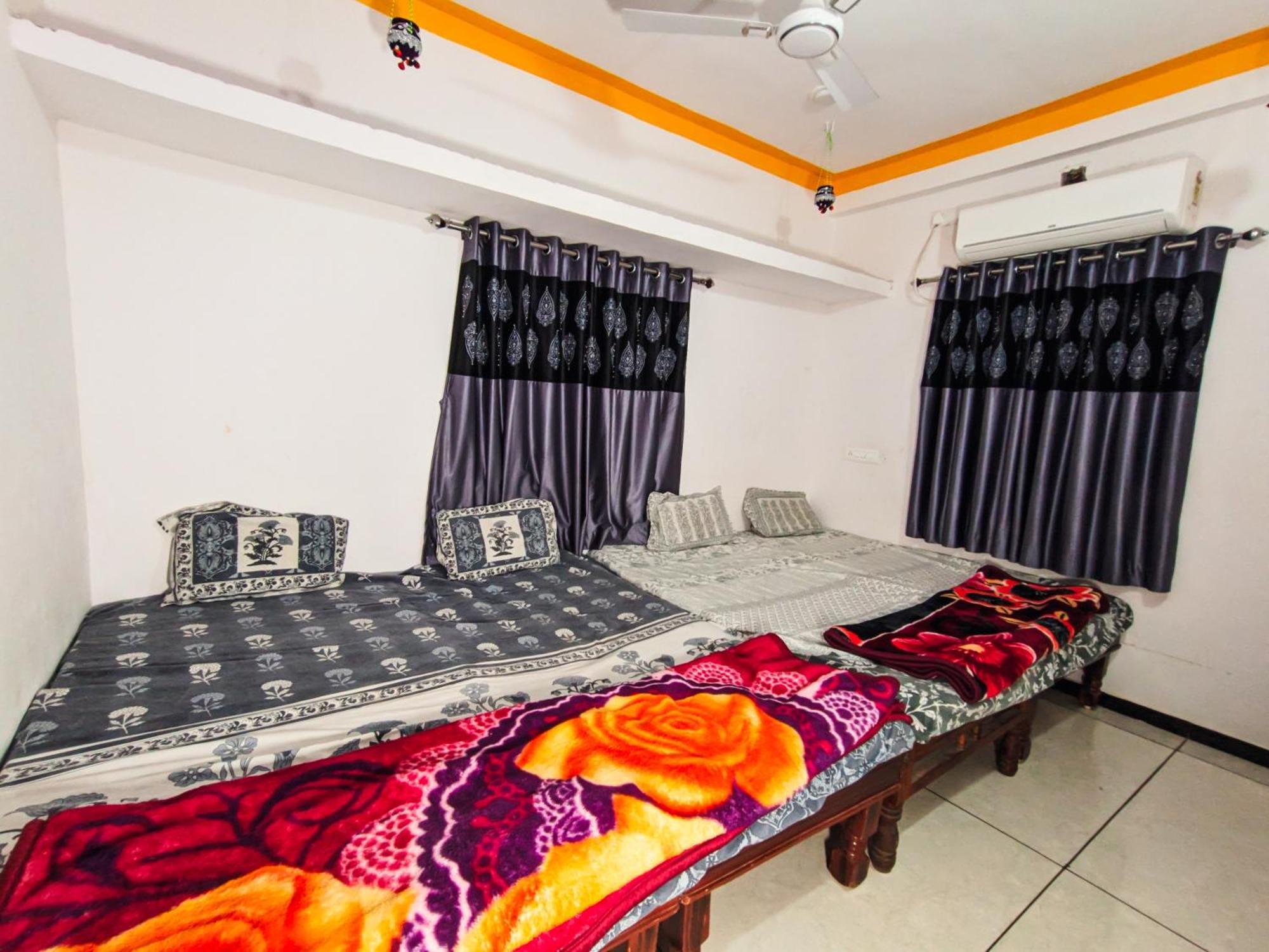Bhavya Homestay Garudeshwar Extérieur photo